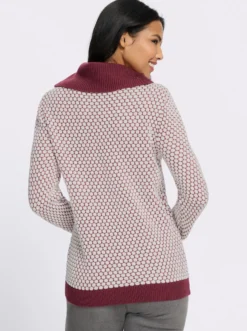 Rollkragenpullover mit Strukturmuster
