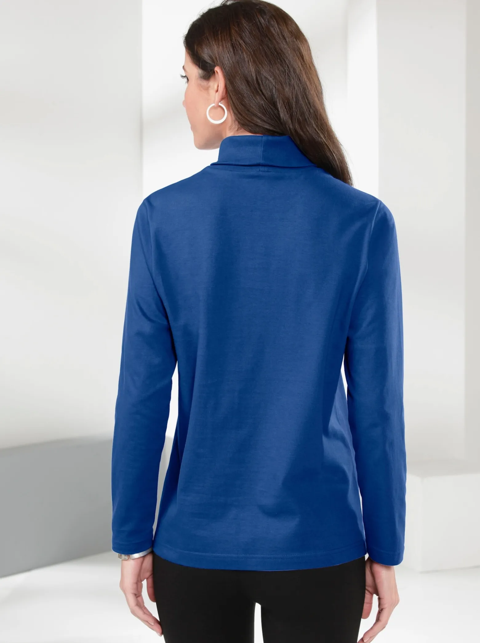 Rollkragenshirt mit langen Ärmeln