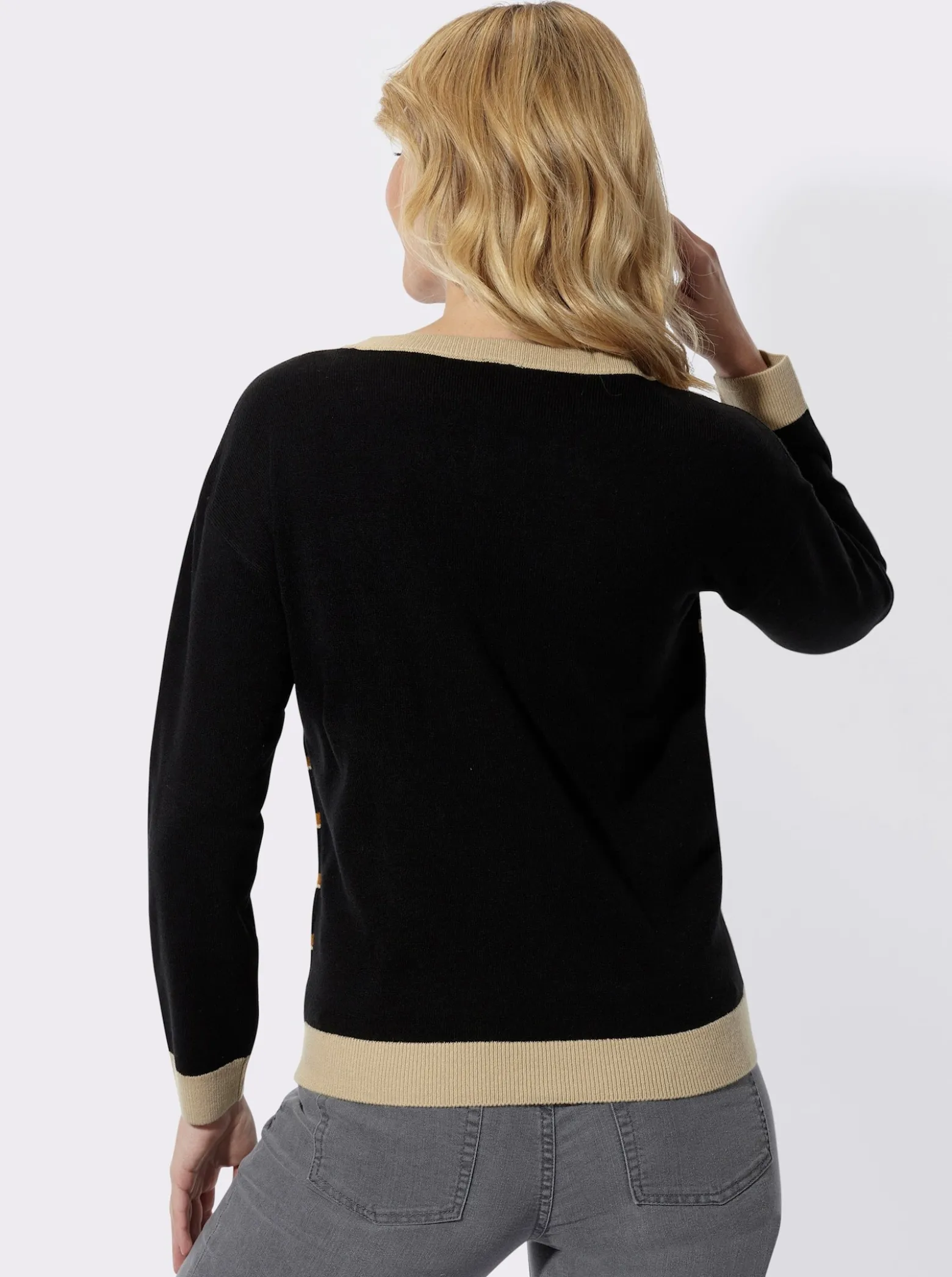 Rundhalspullover mit Jacquard-Streifen-Muster