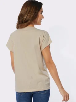 Rundhalsshirt im Ethno-Stil
