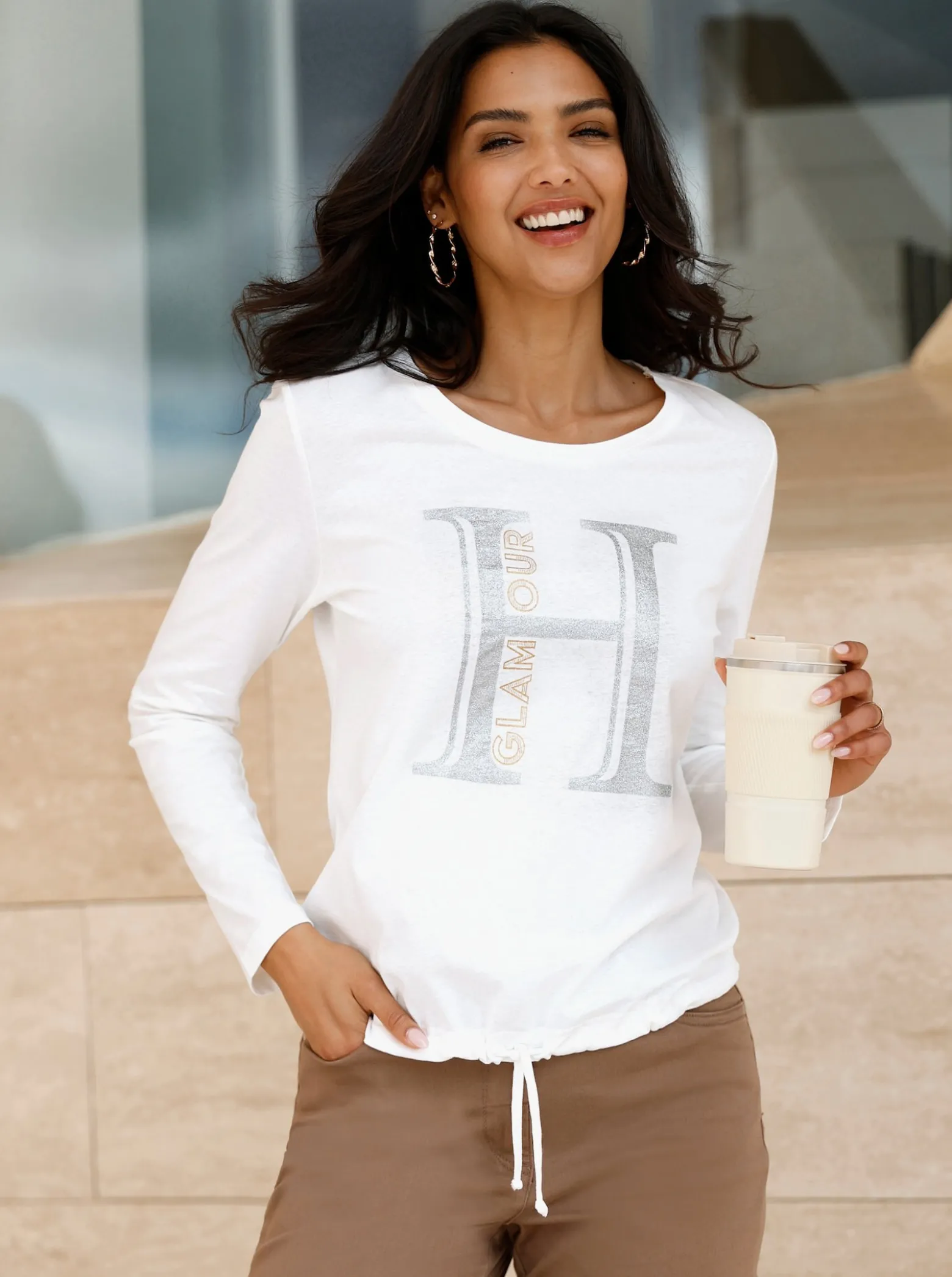 Rundhalsshirt mit Glitzer-Print