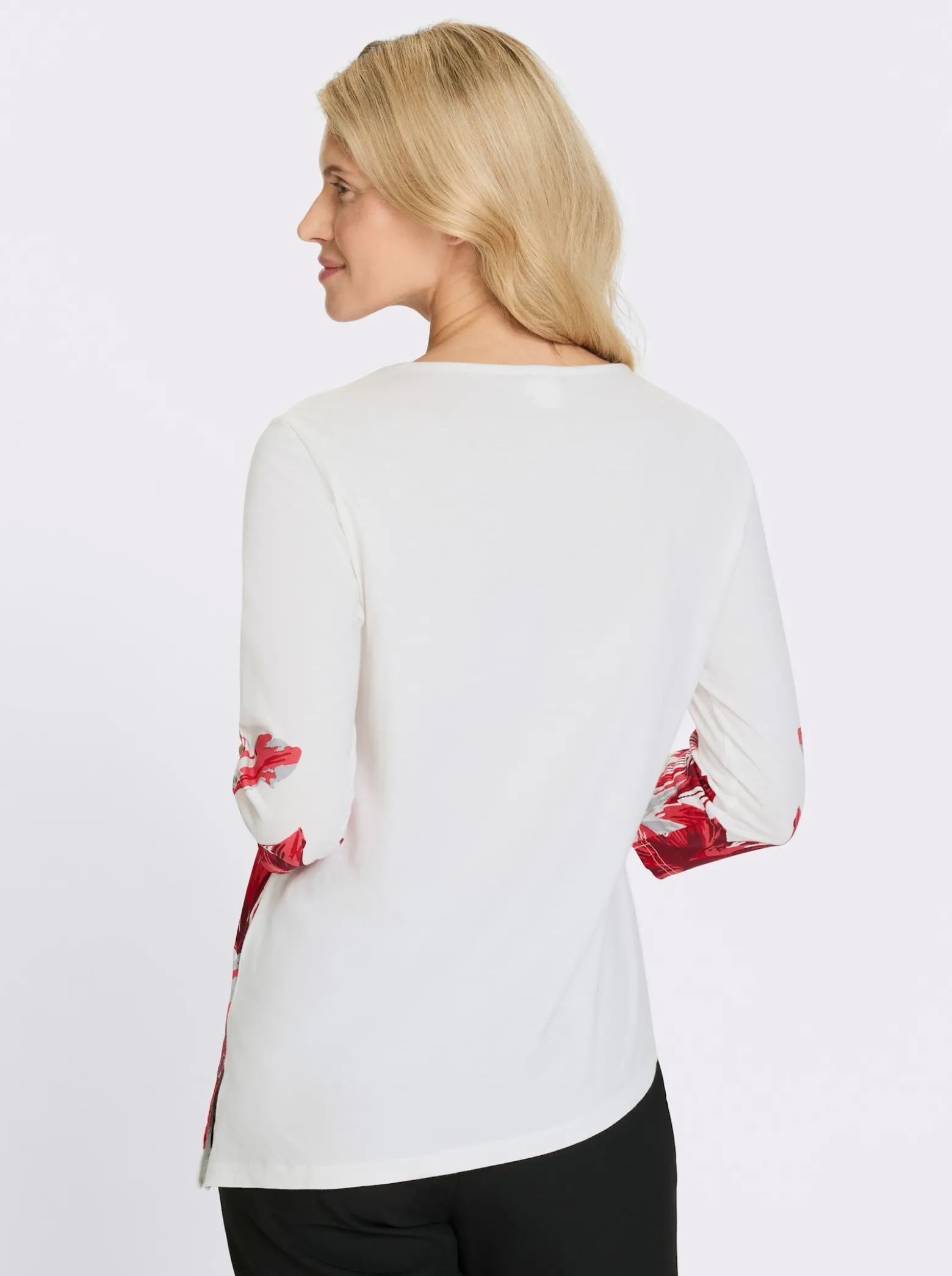 Rundhalsshirt mit platziertem Floral-Muster