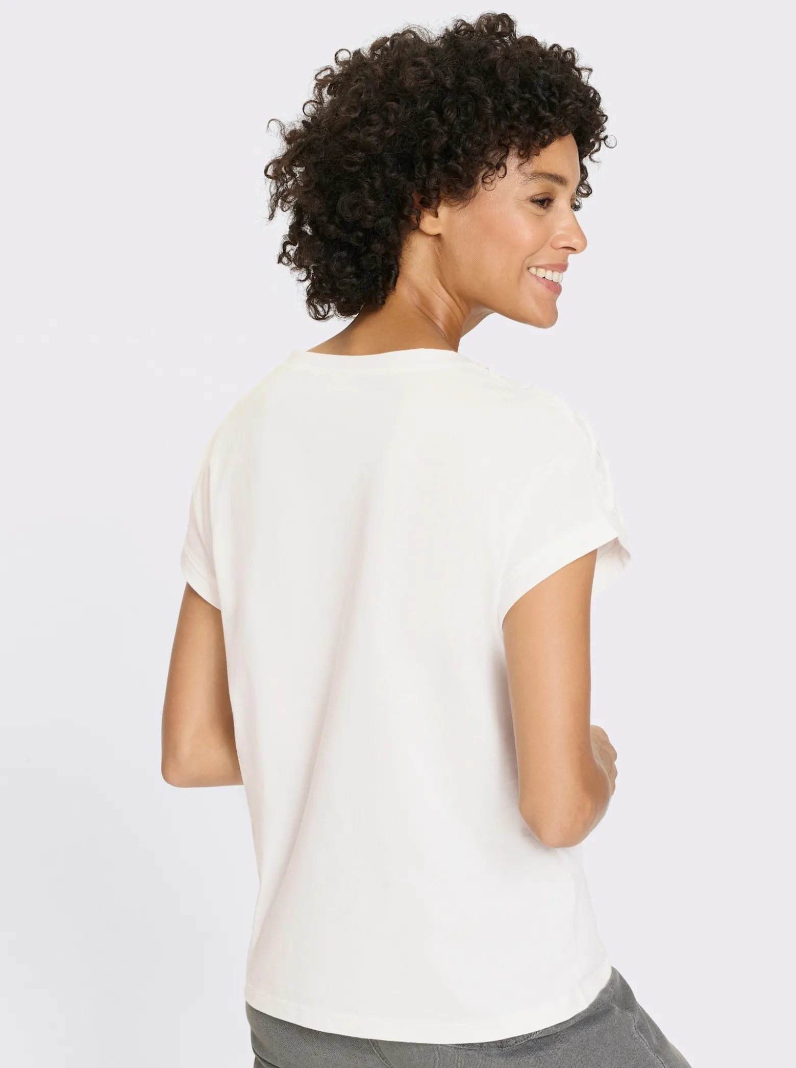 Rundhalsshirt mit Rautensteppung