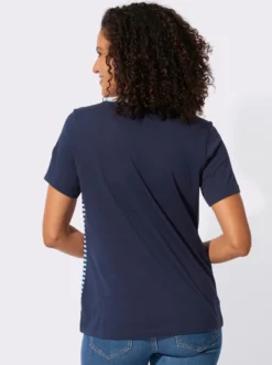 Rundhalsshirt mit Schriftzug und Streifen-Print