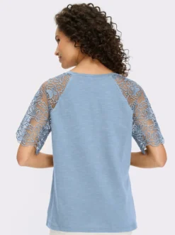 Rundhalsshirt mit Spitze