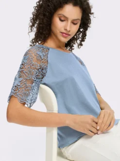 Rundhalsshirt mit Spitze