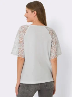Rundhalsshirt mit Spitze
