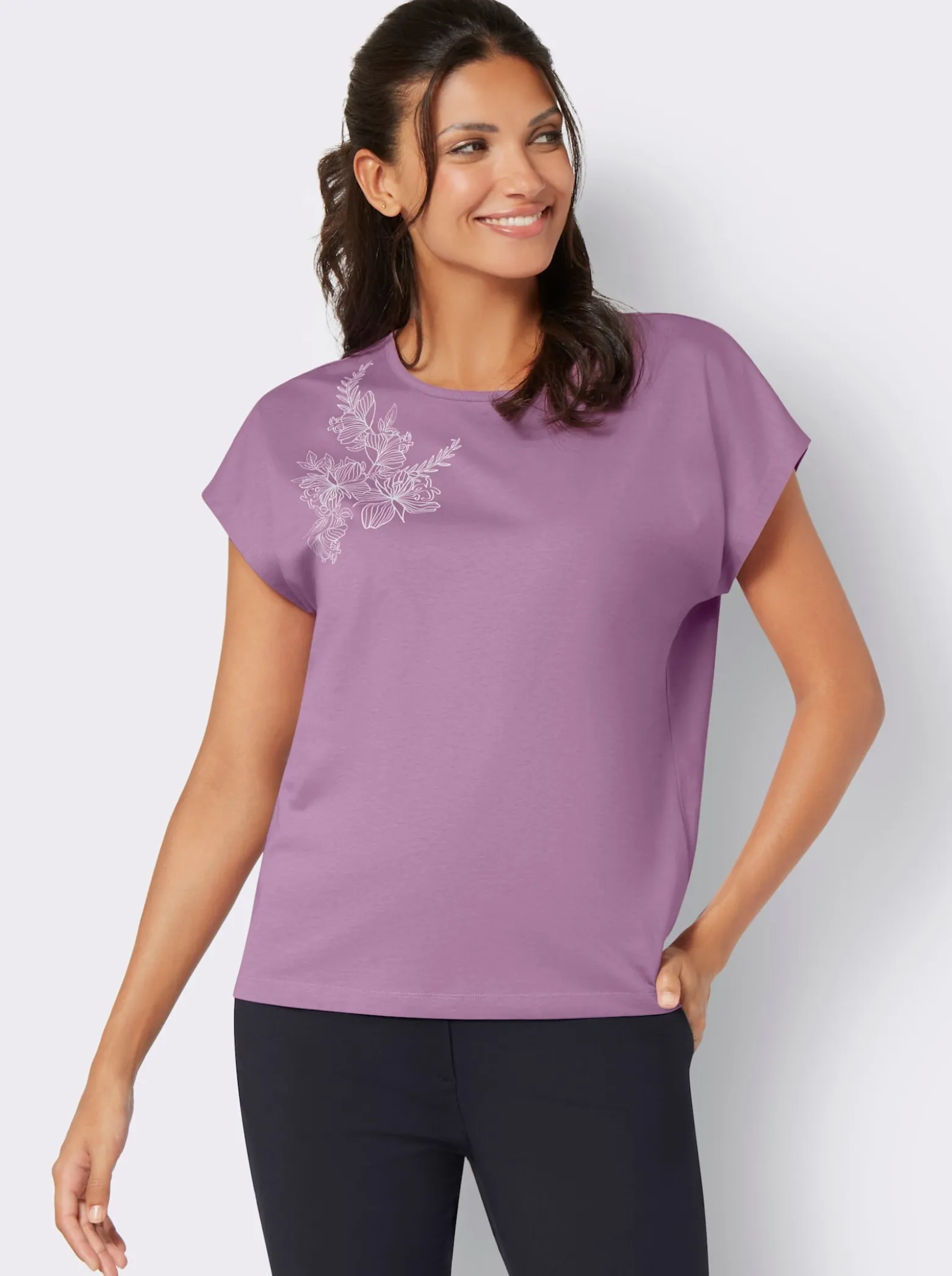 Rundhalsshirt mit zartem Blumenprint