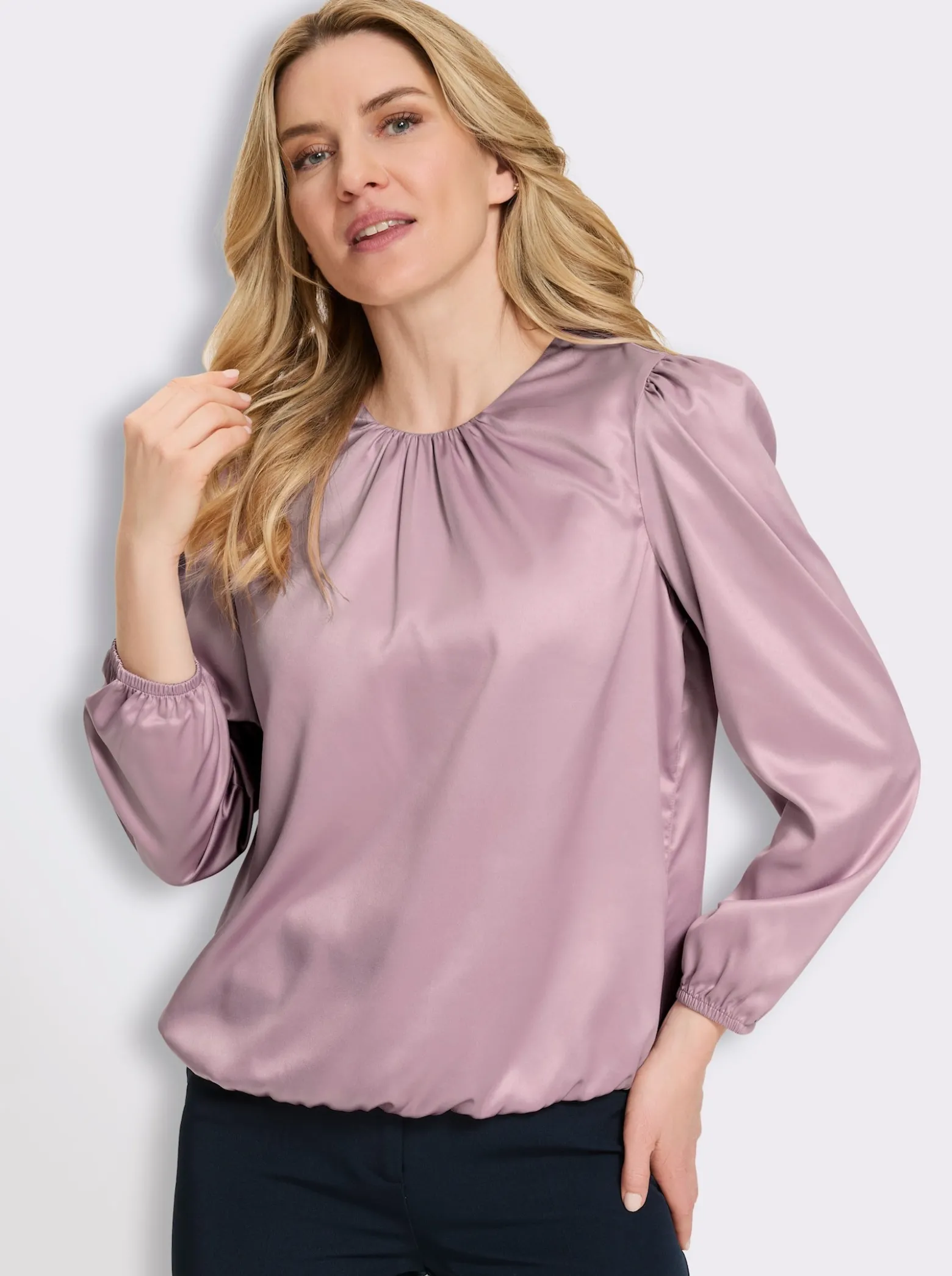 Satinbluse mit Raffung