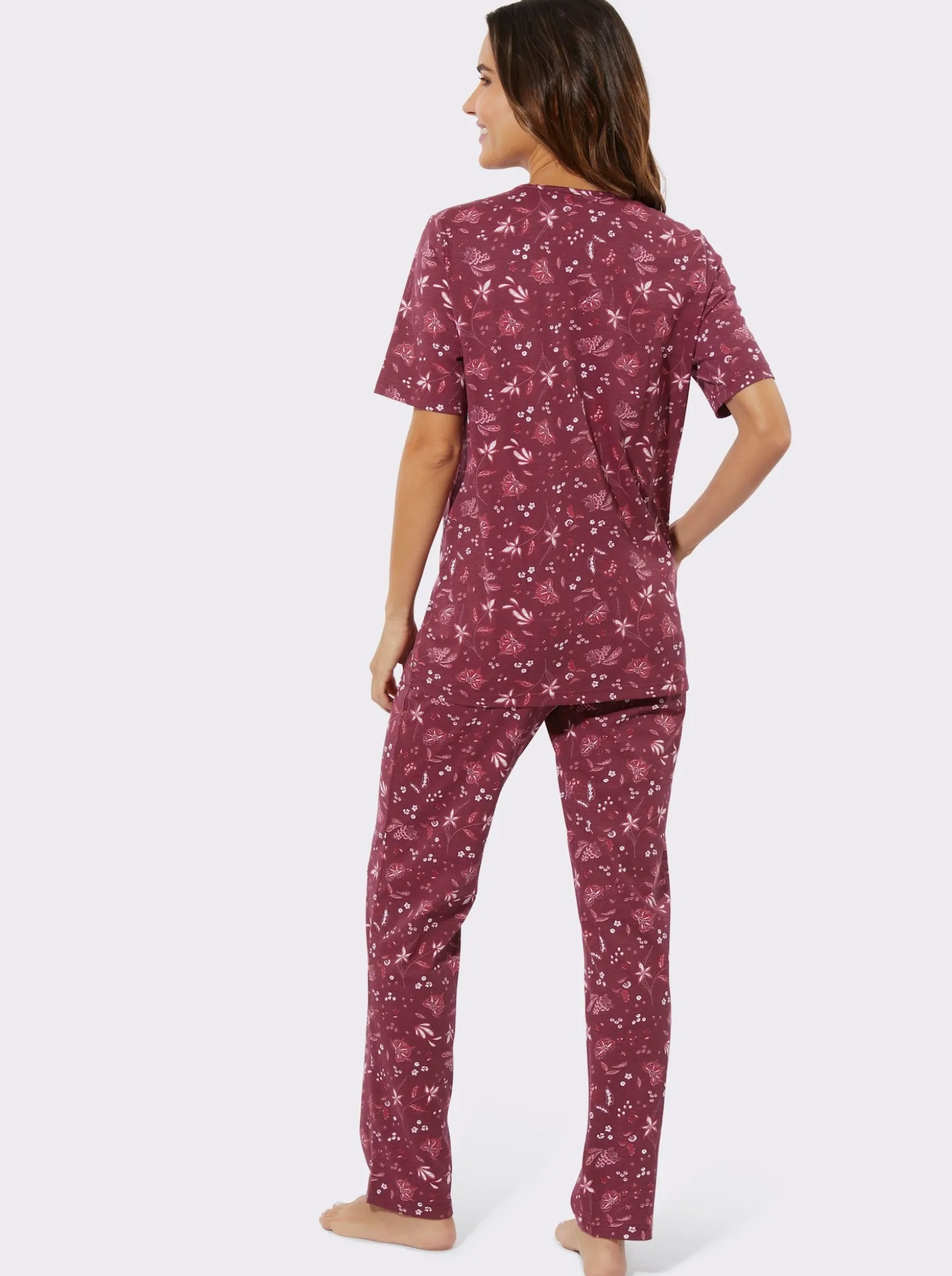 Schlafanzug mit Blumen-Muster allover