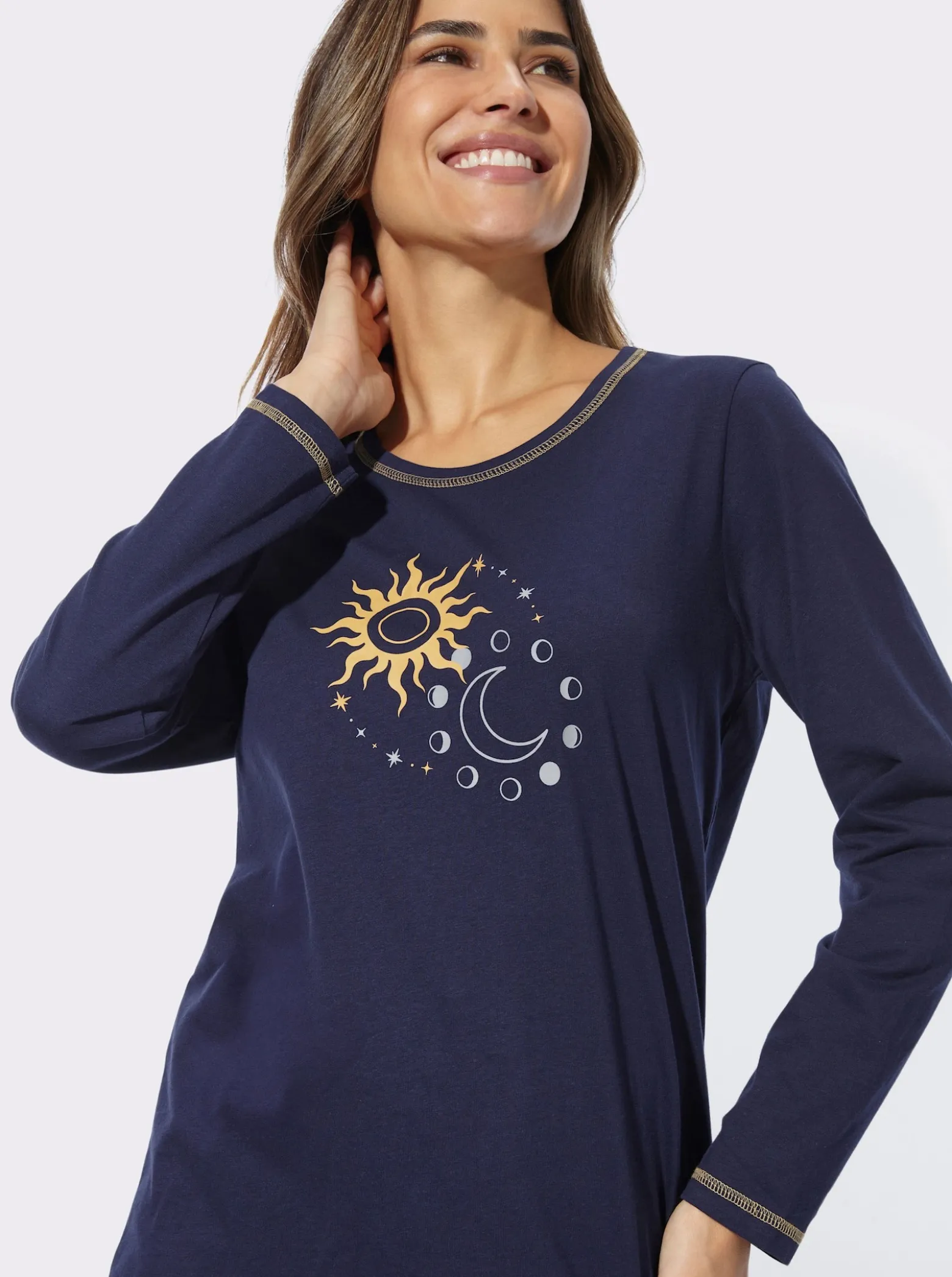 Schlafanzug mit Sonne-Mond-Sterne-Druck