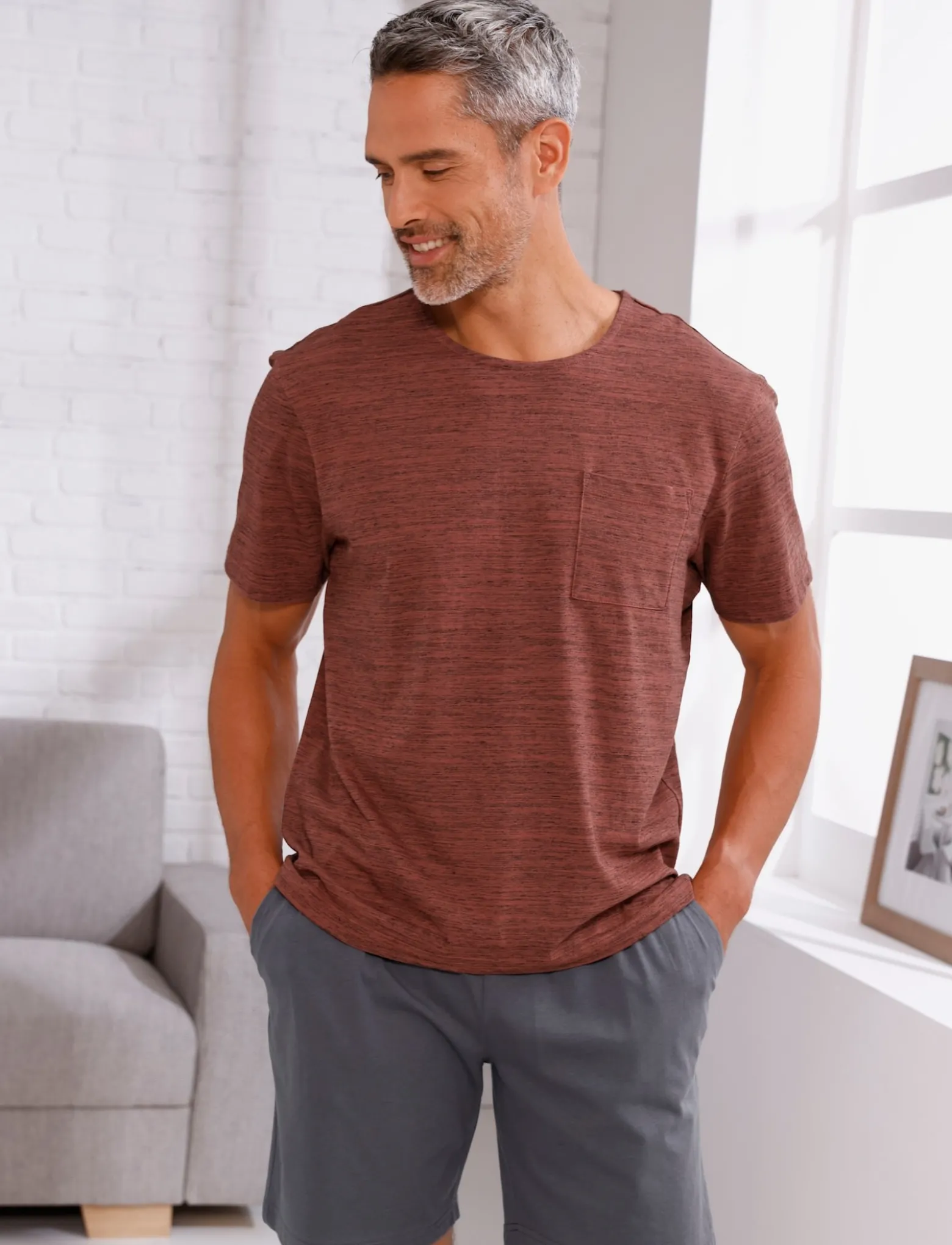 Schlafanzugshirt mit Brusttasche