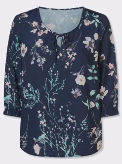 Schlupf-Bluse mit Rüschen an den Ärmelabschlüssen