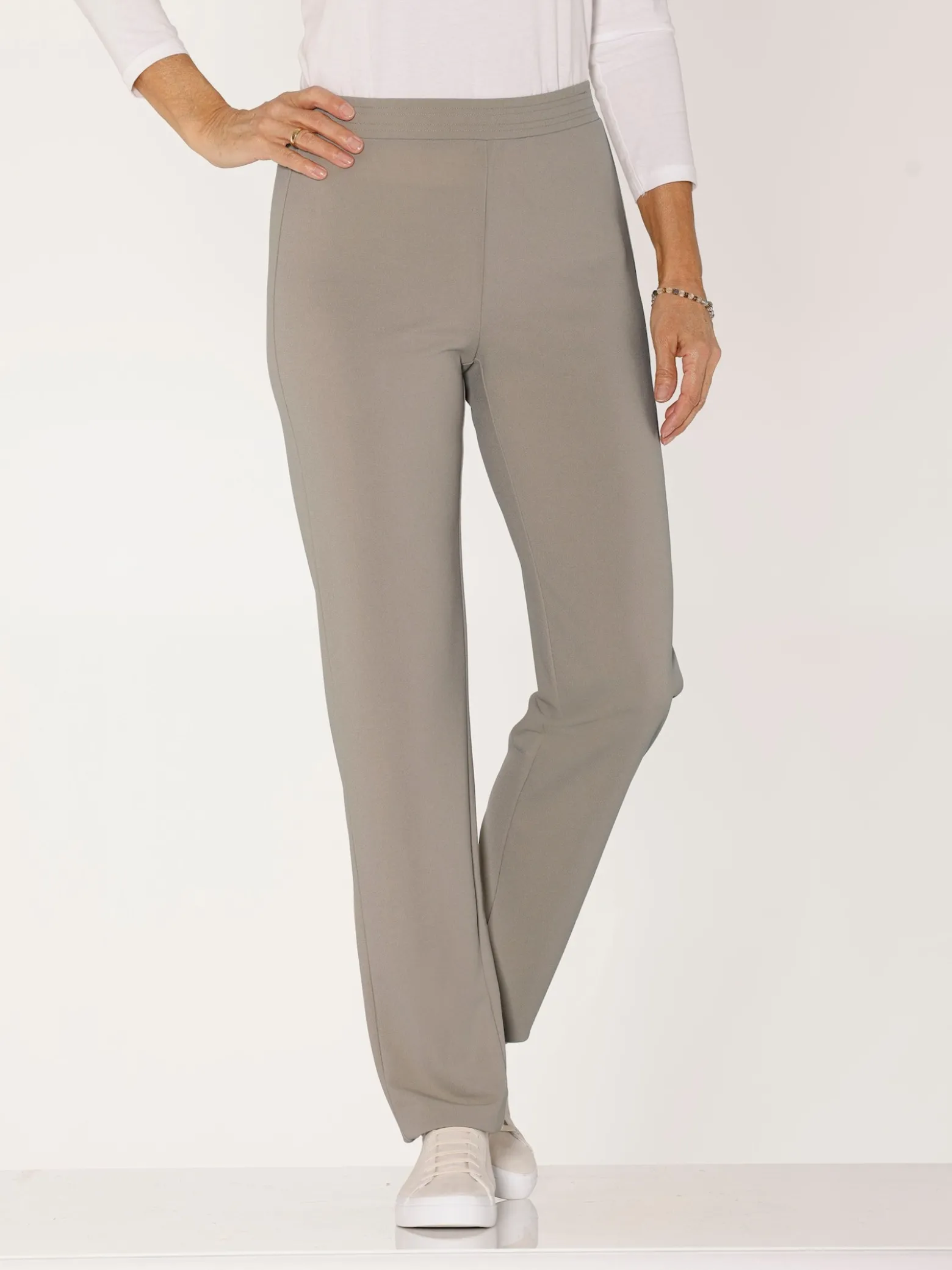 Schlupfhose in gerader Form
