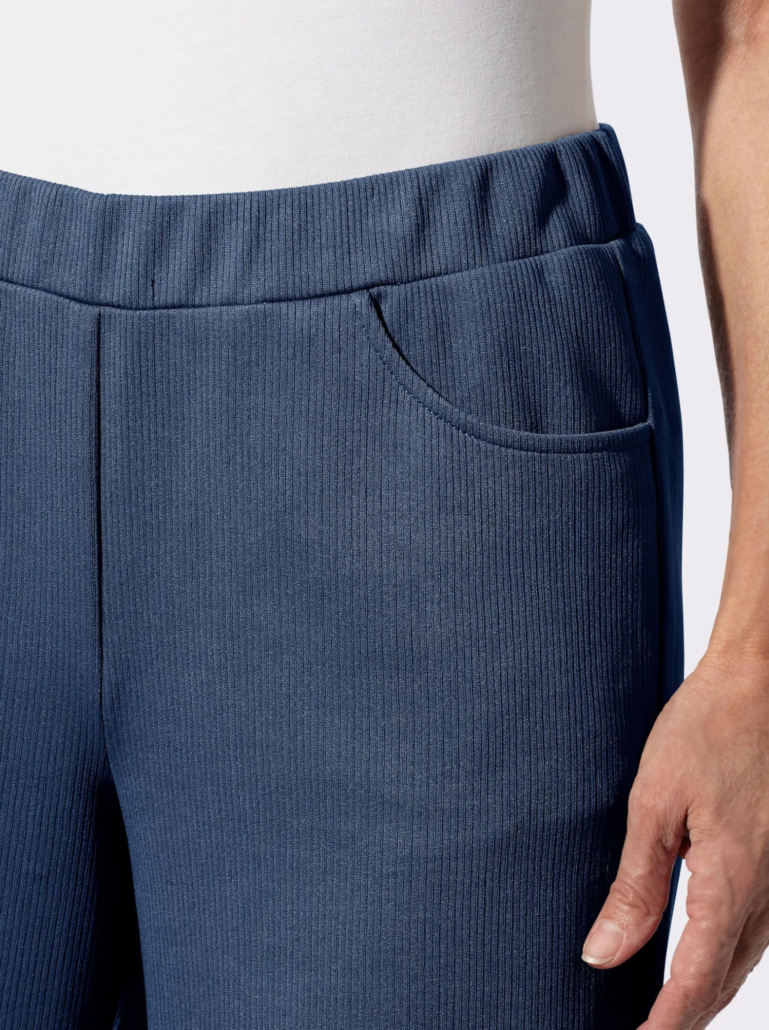 Schlupfhose in Ripp-Optik, pflegeleicht