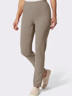Schlupfhose in schmaler Schnittführung