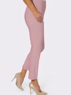 Schlupfhose mit Bügelfalten