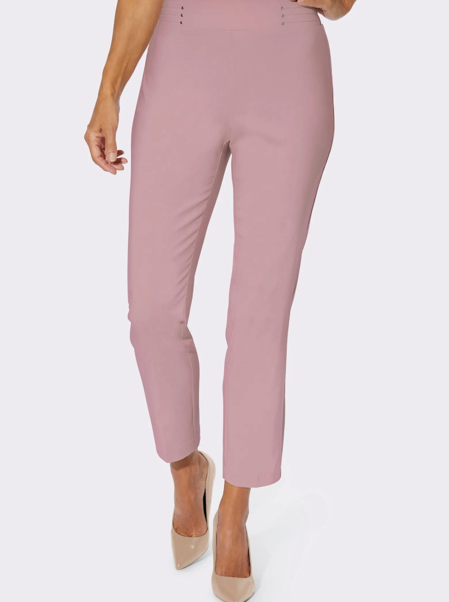 Schlupfhose mit Bügelfalten