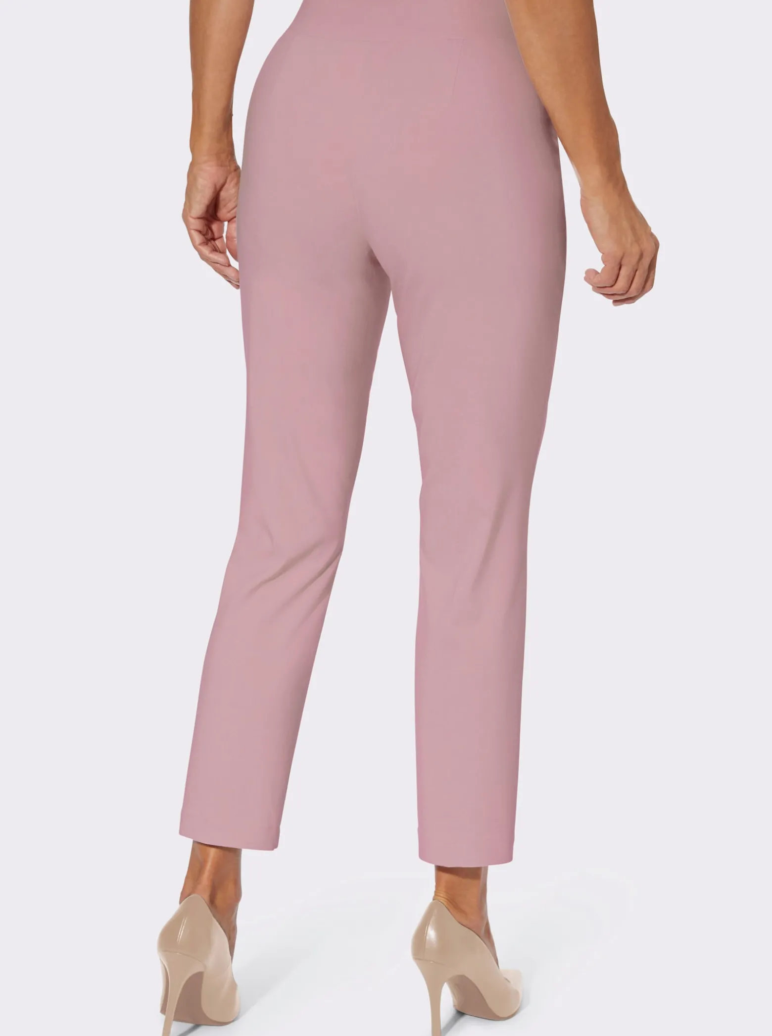 Schlupfhose mit Bügelfalten