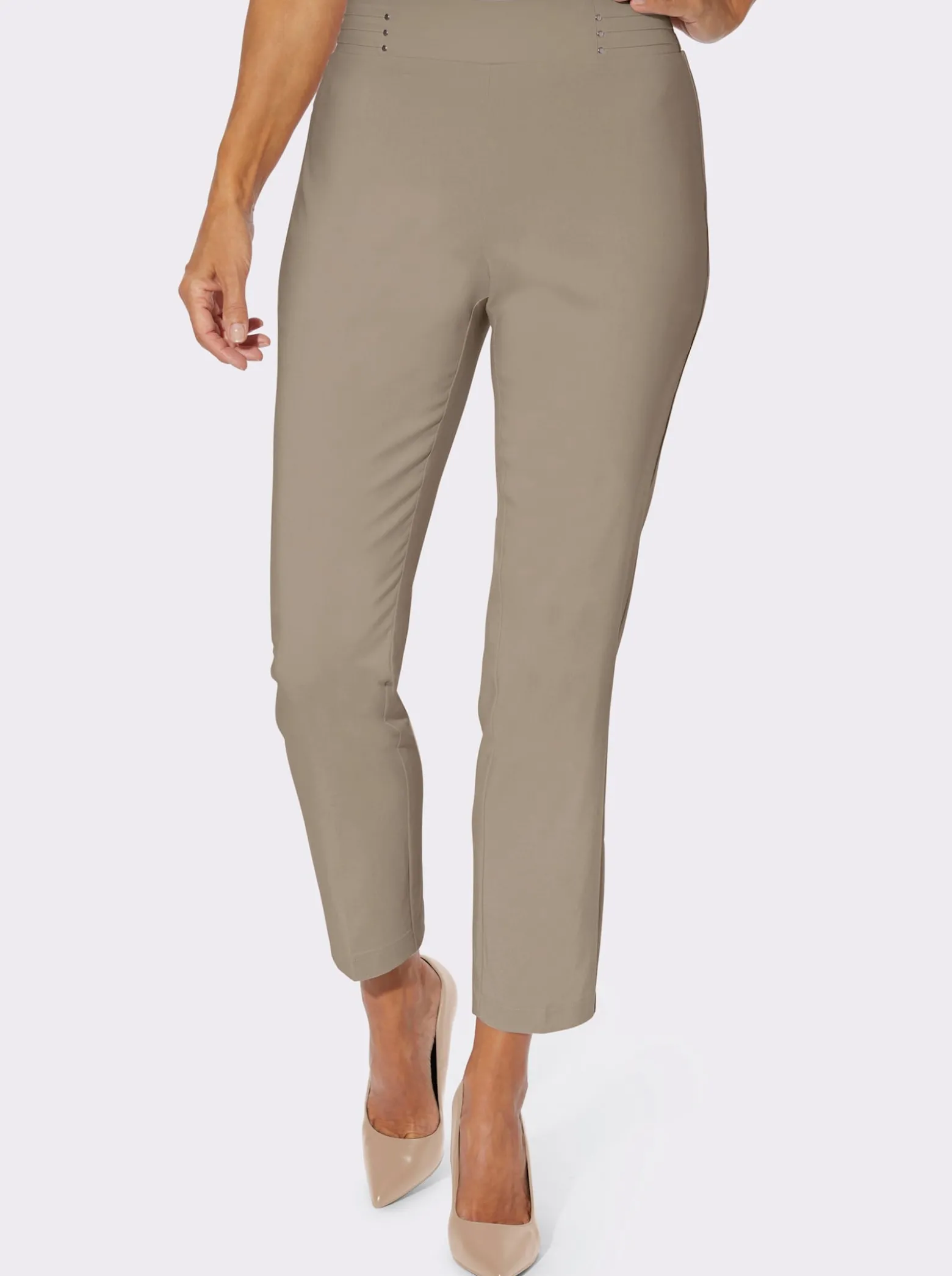 Schlupfhose mit Bügelfalten