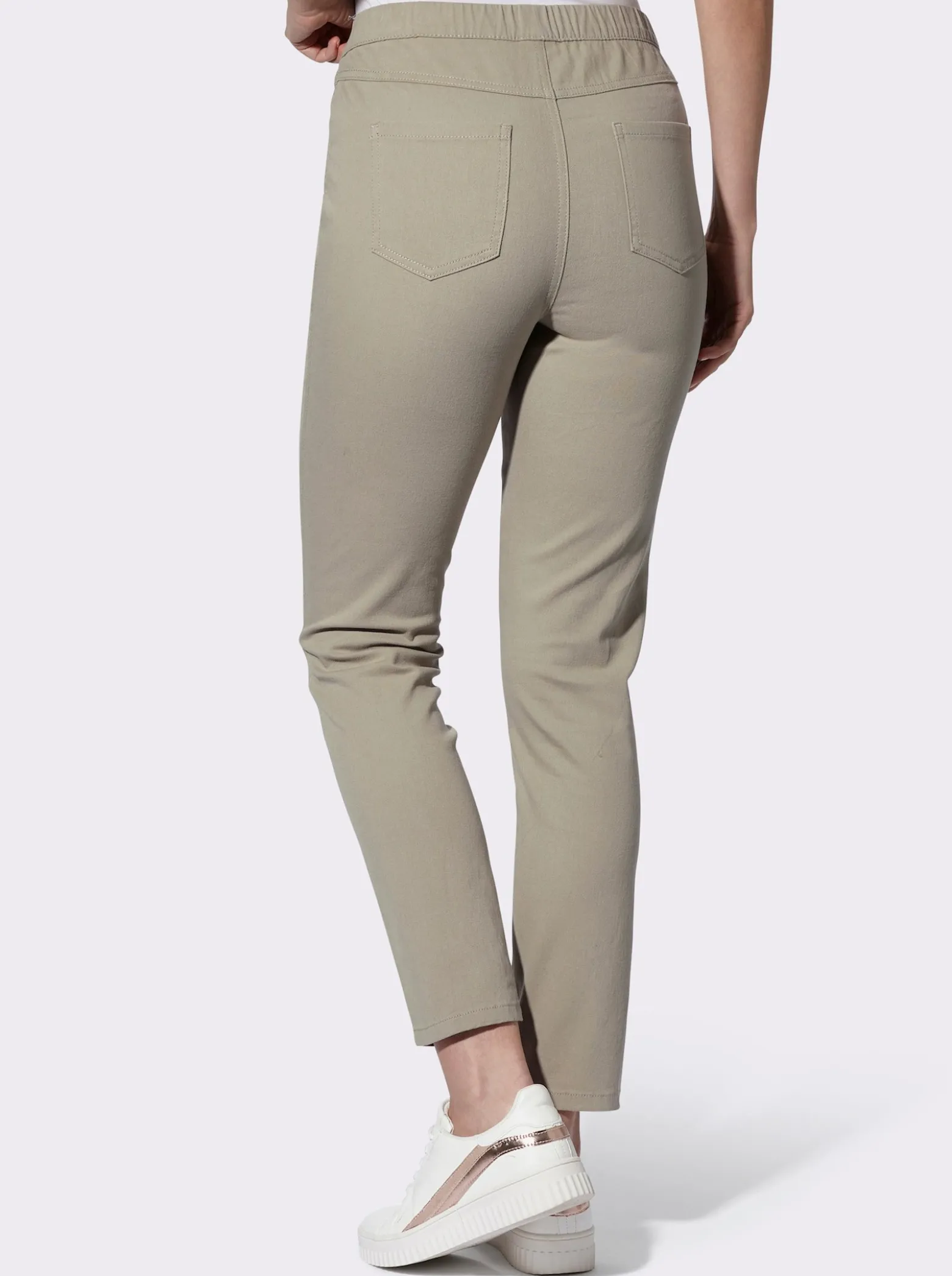 Schlupfhose mit elastischem Bund