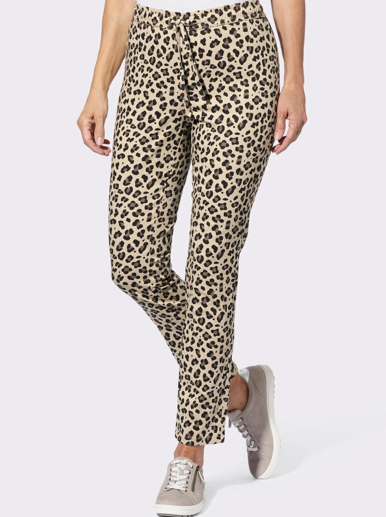 Schlupfhose mit Leo-Muster