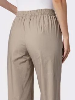 Schlupfhose mit weitem Bein