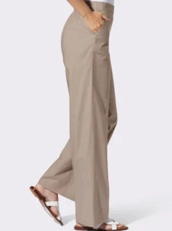 Schlupfhose mit weitem Bein