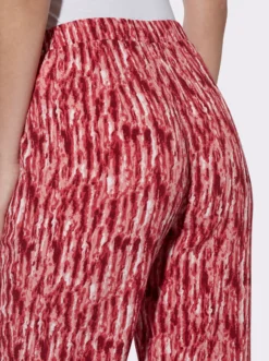 Schlupfhose mit weitem Bein