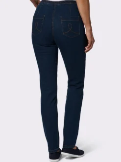 Schlupfjeans in schmaler Form