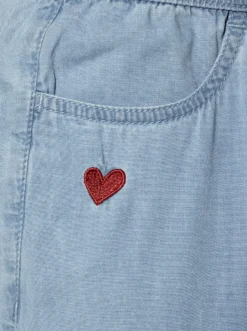 Schlupfjeans in weiter Form