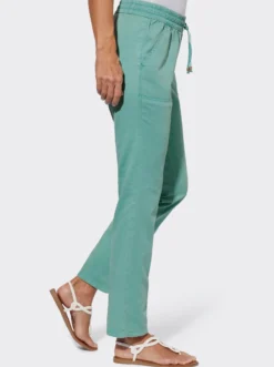Schlupfjeans mit gesmoktem Bund