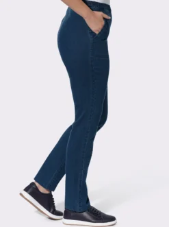 Schlupfjeans mit schrägen Taschen