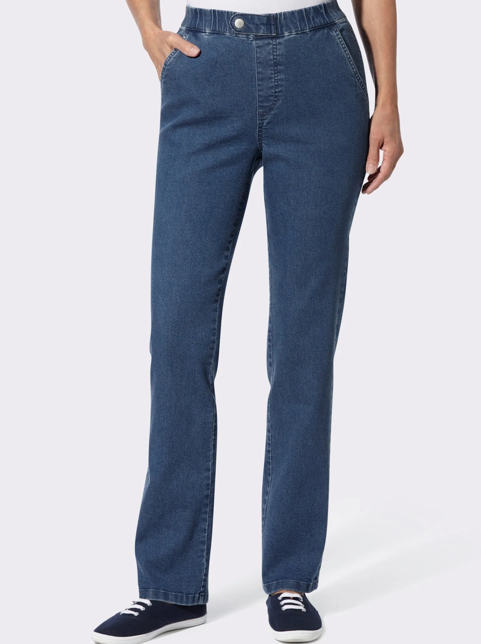 Schlupfjeans mit 2 Taschen vorne