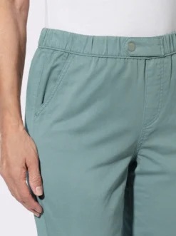 Schlupfjeans mit 2 Taschen vorne
