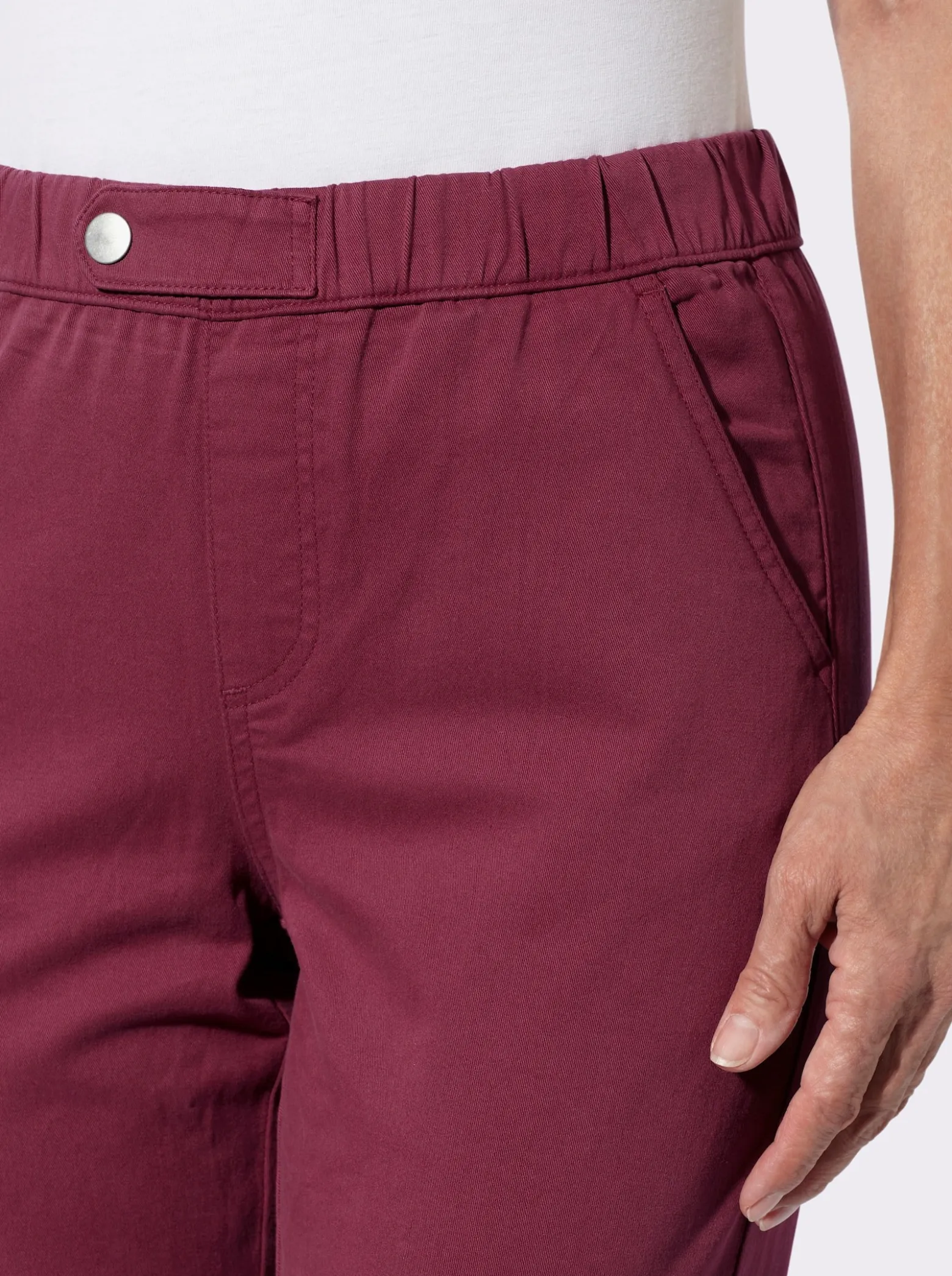 Schlupfjeans mit 2 Taschen vorne