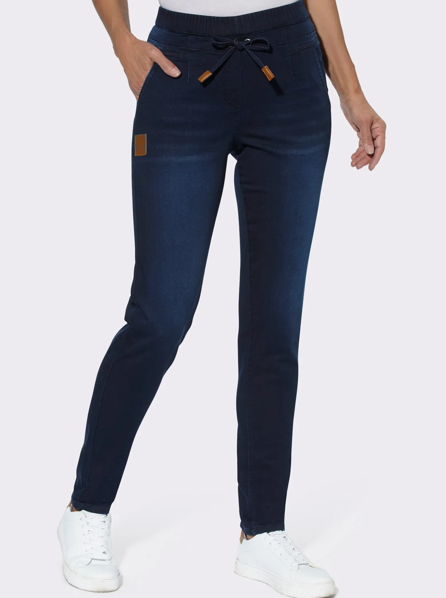 Schlupfjeans mit Tunnelzug und Bindeband