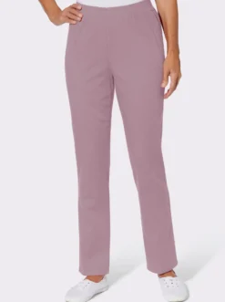 Schlupfjeans mit weitem Bein