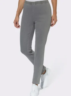 Schlupfjeans schmal geschnitten