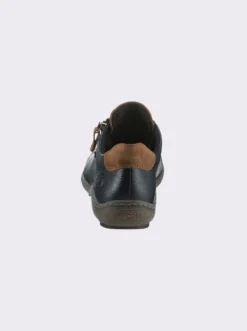 Schnürschuh