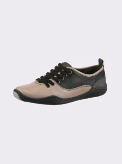 Schnürschuh mit flexibler Laufsohle