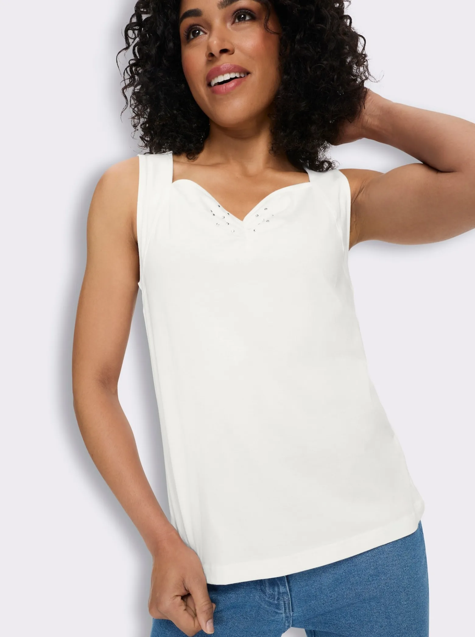 Shirttop mit herzförmigem Ausschnitt