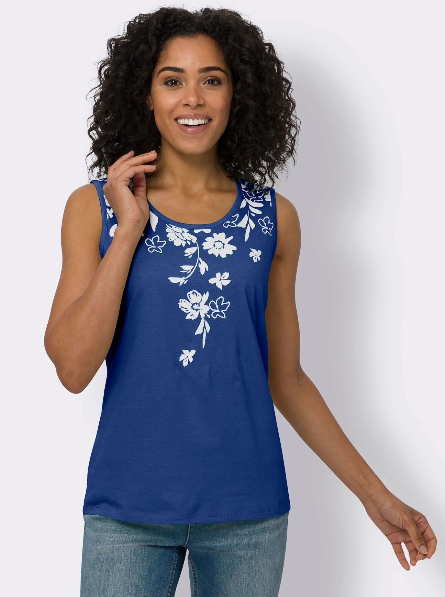 Shirttop mit platziertem Blüten-Druck