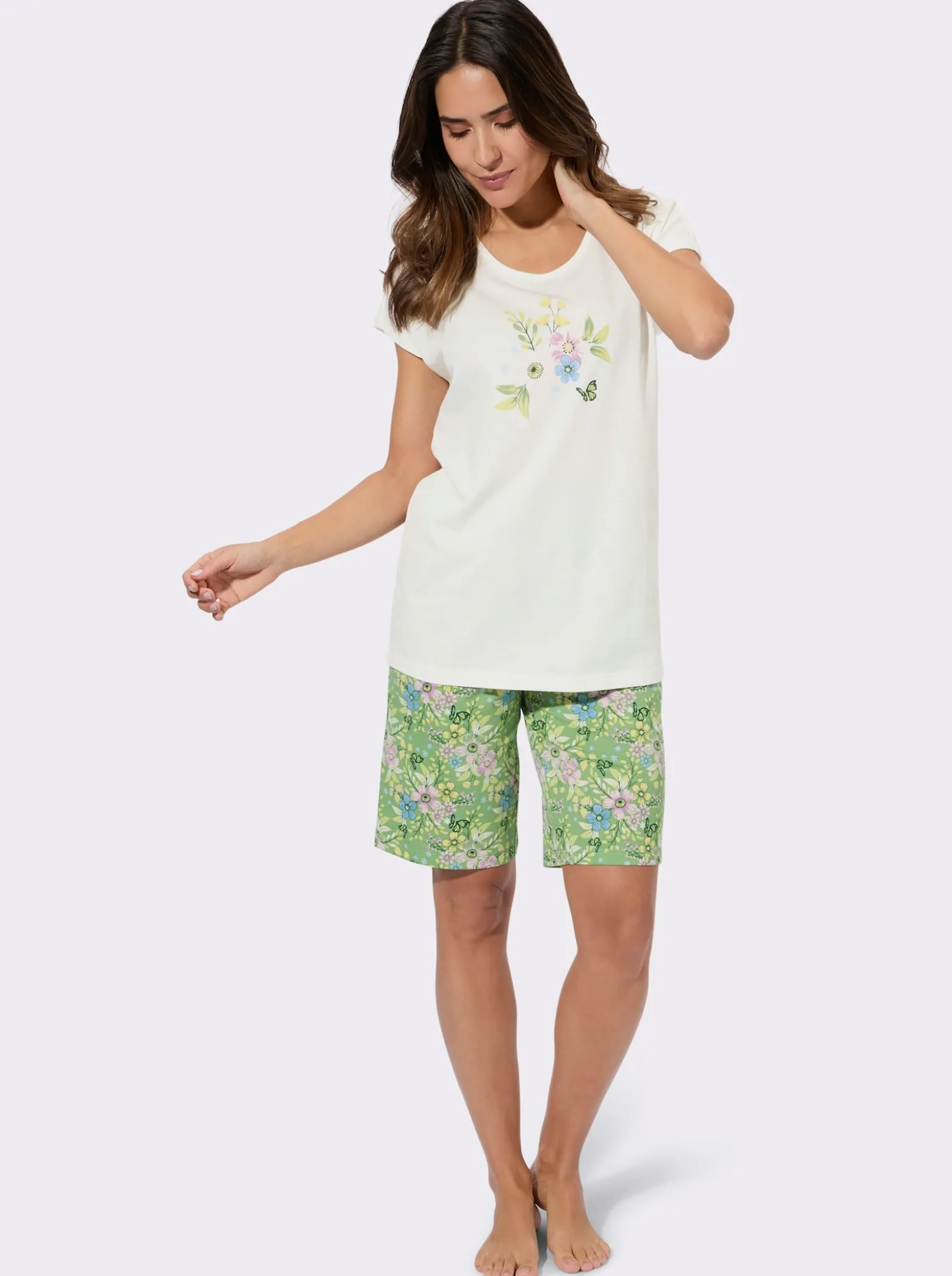 Shorty mit Blumen-Muster
