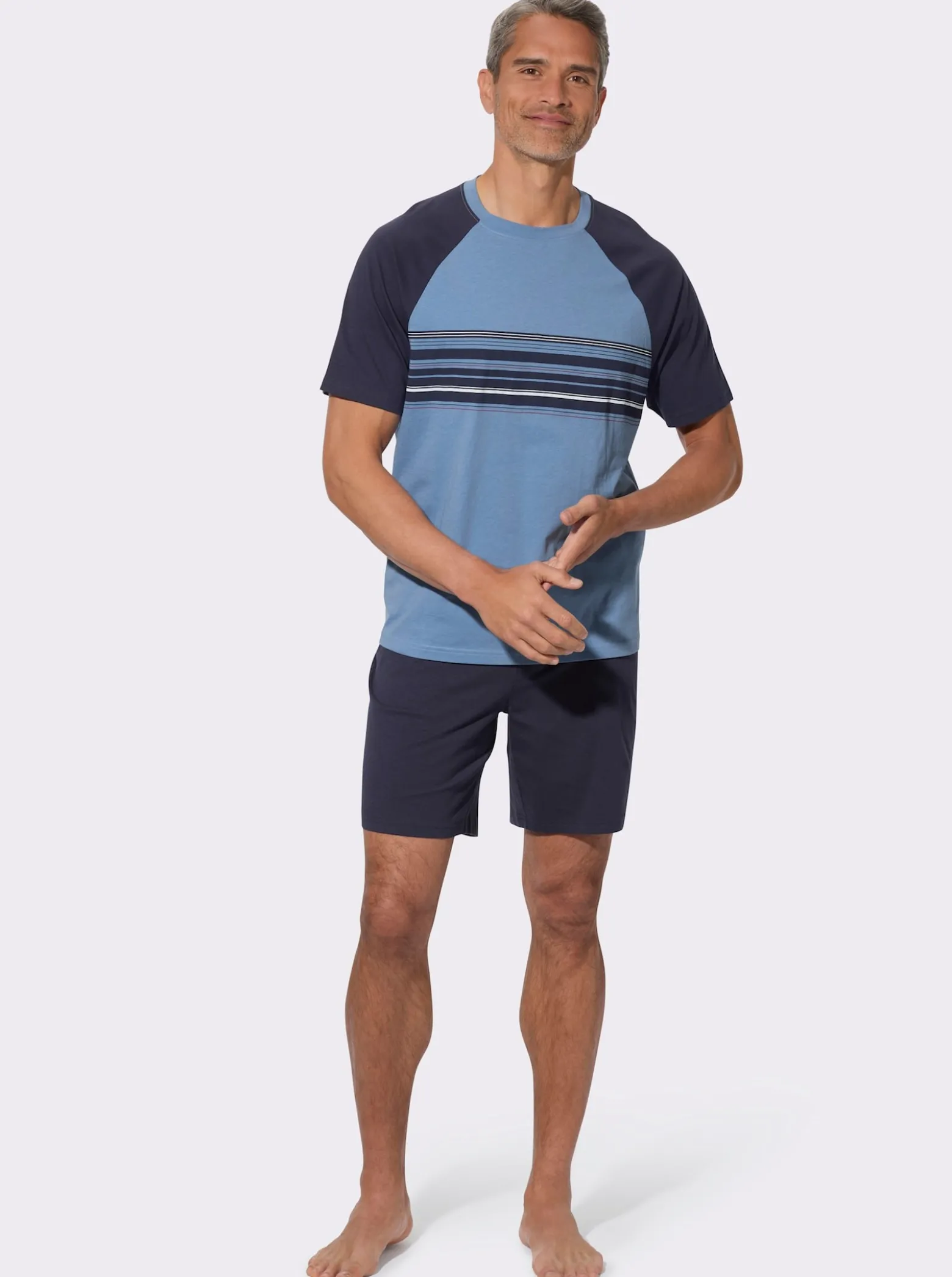 Shorty mit Streifen-Druck