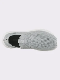 Slipper aus leichtem Mesh