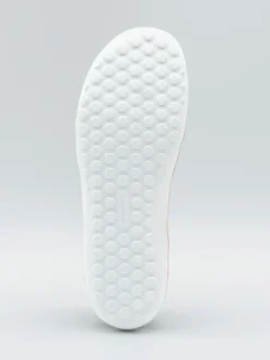 Slipper aus Textil-Material