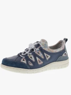 Slipper im Materialmix