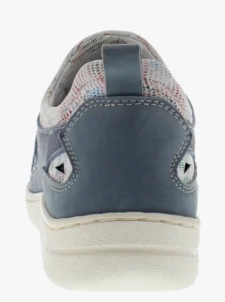 Slipper im Materialmix