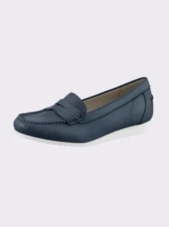 Slipper in Mokassin-Machart